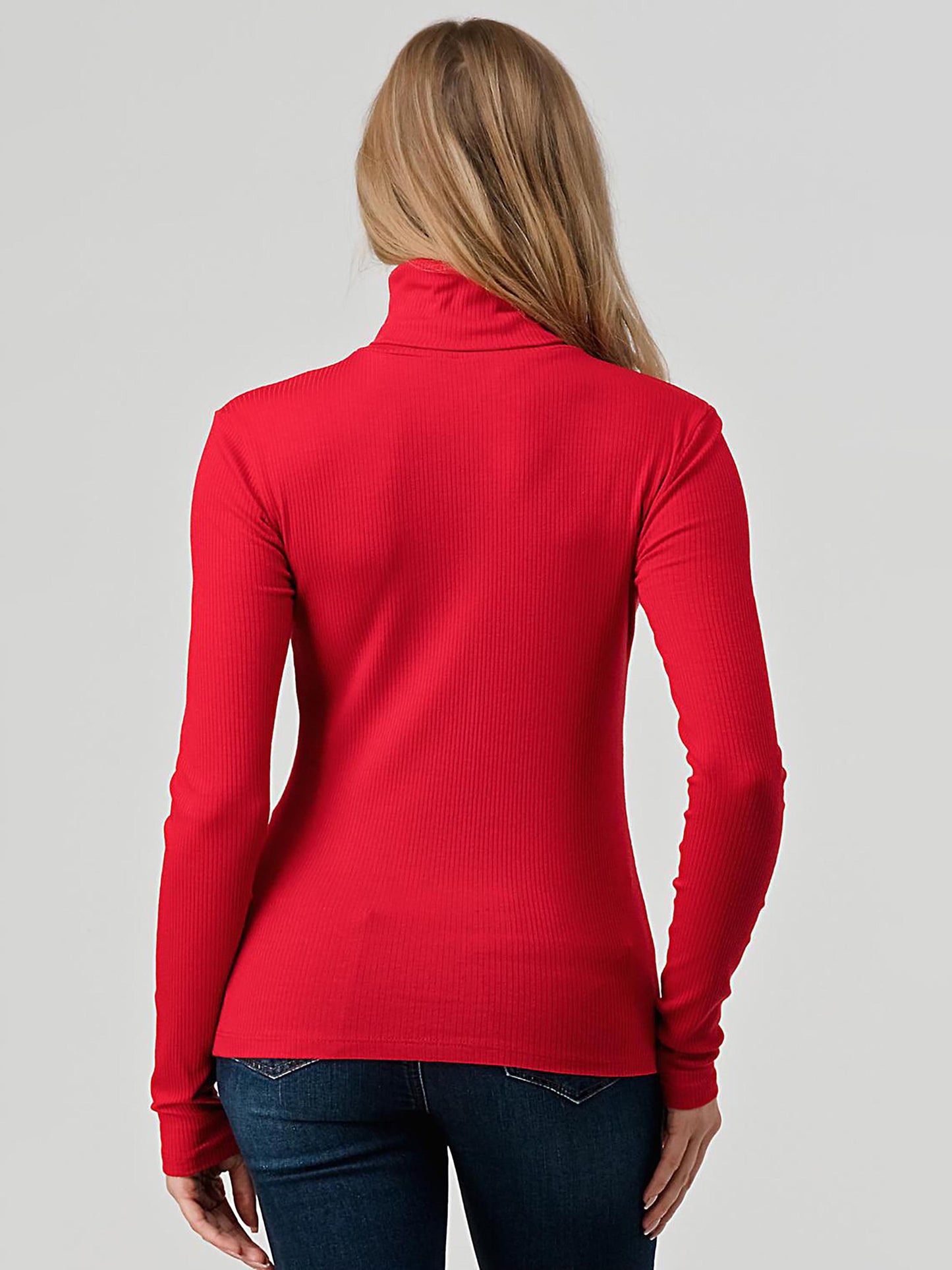 Red apple turtleneck