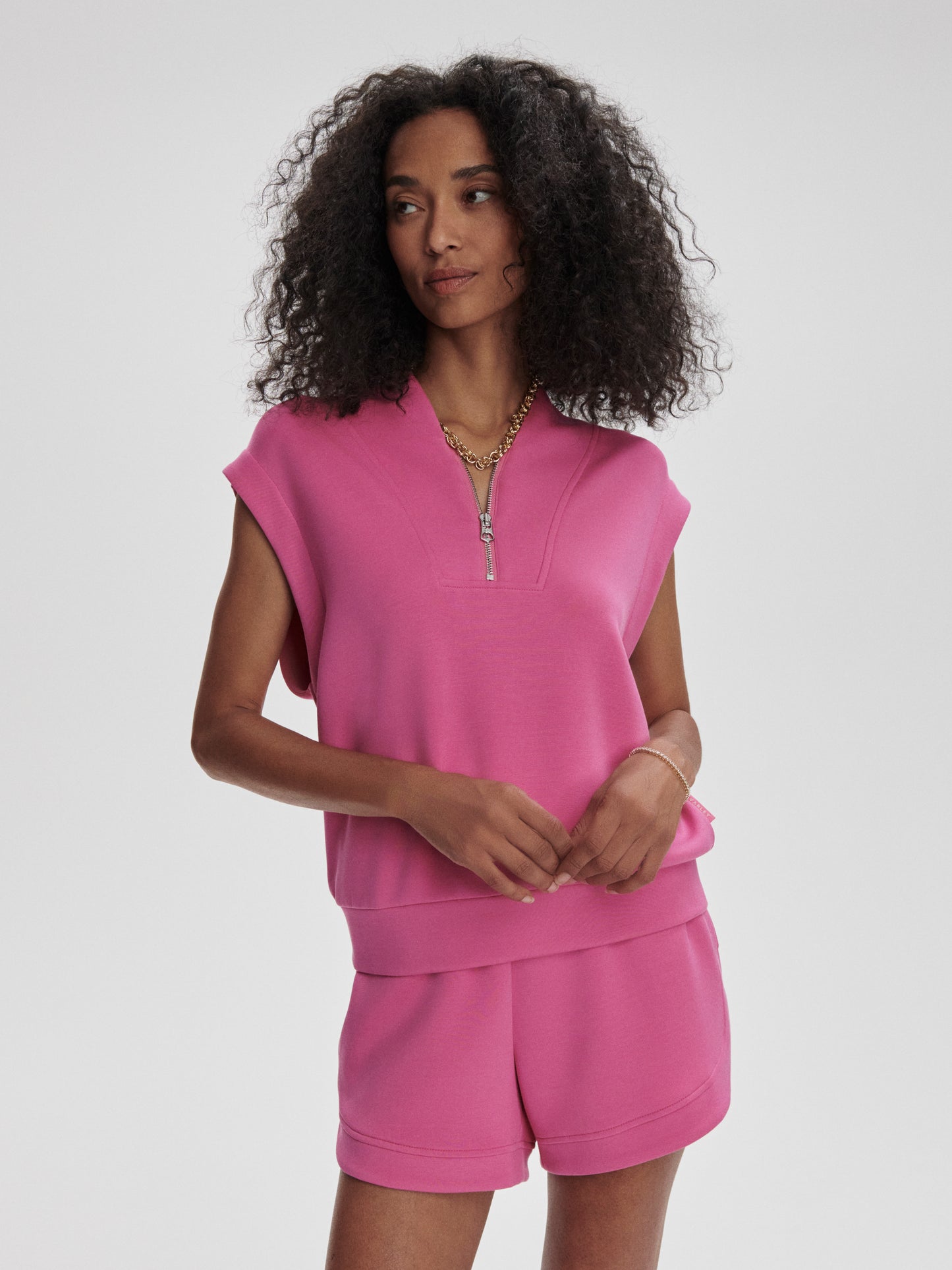 Ollie Short Rose